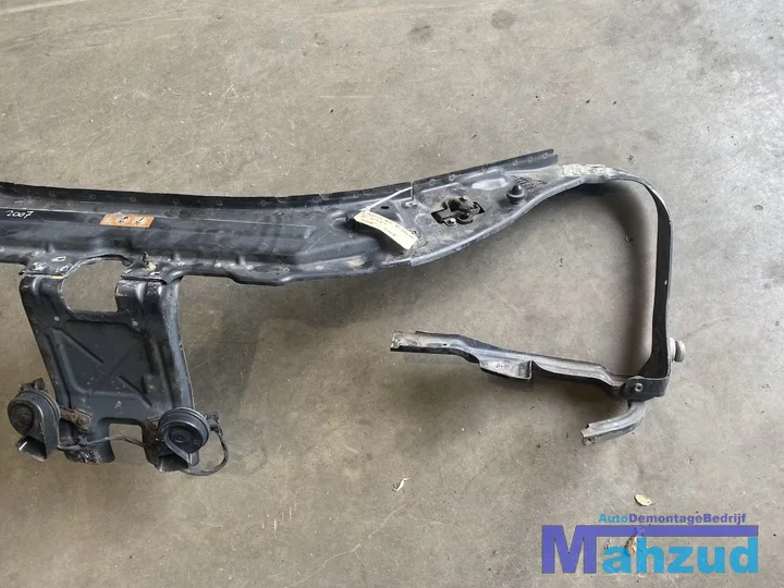 mercedes-r-klasse-w251-frontplaat-frontbalk — foto 3