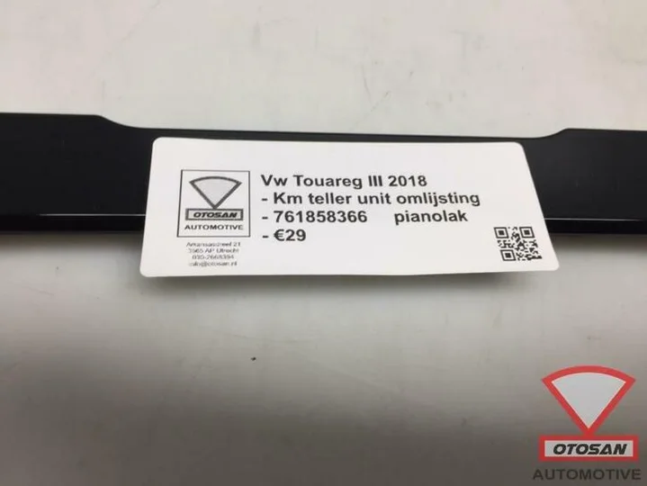 vw-touareg-iii-2018-km-teller-sierlijst-omlijsting-761858366 — foto 2
