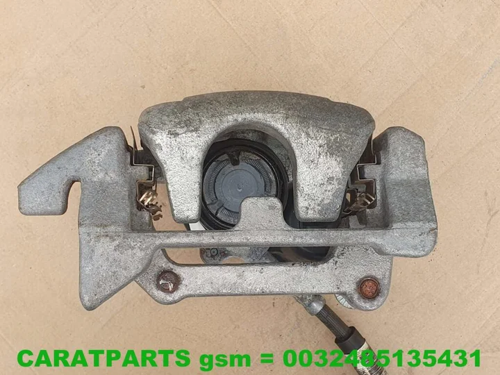 8k0615405ae-8k0615403e-audi-a4-remklauw-a5-remklauw-q5 — foto 2