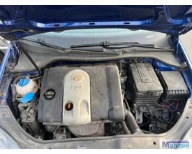 vw-golf-5-14-fsi-blauw-lc5j-bkg-fxq-demontage-sloop-onderdelen — foto 23