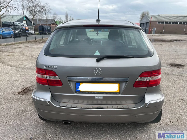 2006-mercedes-b-klasse-w245-20-grijs-748-266960-demontage — foto 6