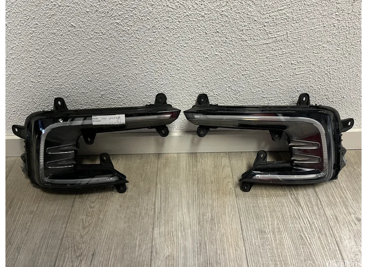 Volkswagen Passat B8 GTE gauche droite Feux diurnes