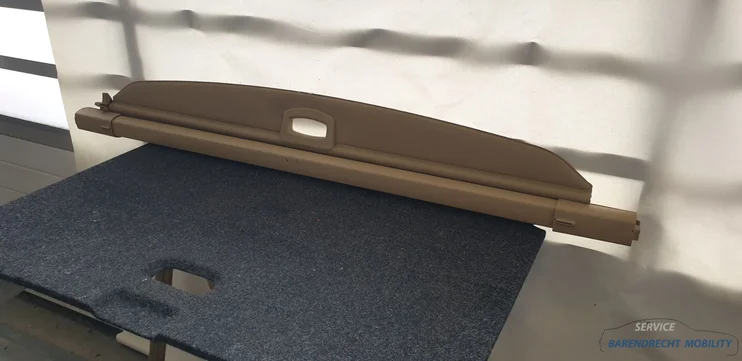 rolhoes-ml-w164-mercedes-suv-hoedenplank-beige-origineel-gebruikt-2006-2012 — foto 6