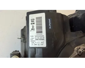 toyota-auris-e180-koplamp-links-8115002k30-90070908 — foto 14