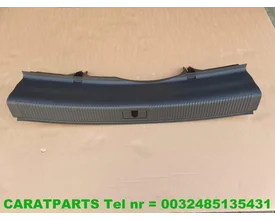8t8864483-a5-bekleding-afsluitplaat-a5-8t-sportback