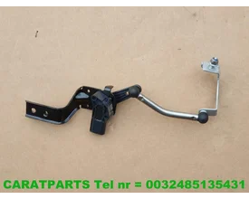 5qs412521-5qs907127-niveausensor-met-stangenstel-tiguan-ct1