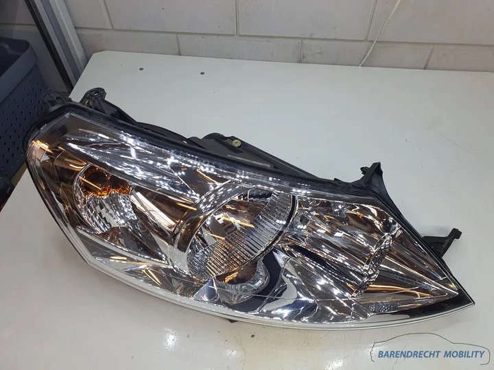 peugeot-expert-tepee-citroen-jumpy-g9-koplamp-89902604-rechts-passagierskant-origineel-nette-staat-gebruikt-2007-2008-2009-2010-2011-2012-2014-2015-2016-barendrecht-mobility-service — foto 5
