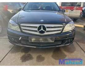 mercedes-c-klasse-w204-zwart-197-voorbumper-2007-2011