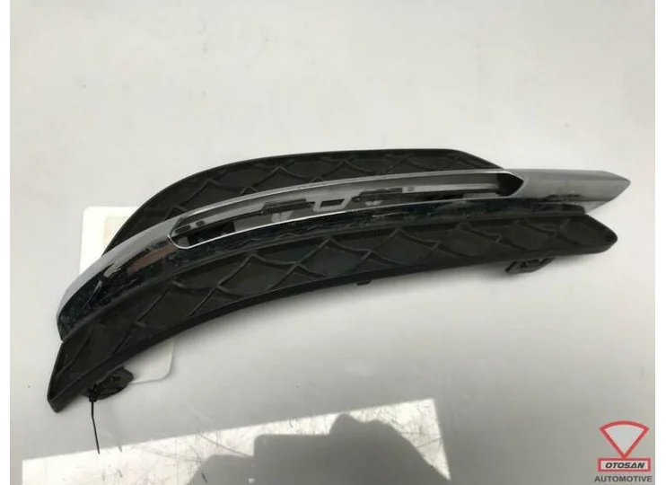mercedes c klasse w204 voorbumper rooster rechts a2048803324