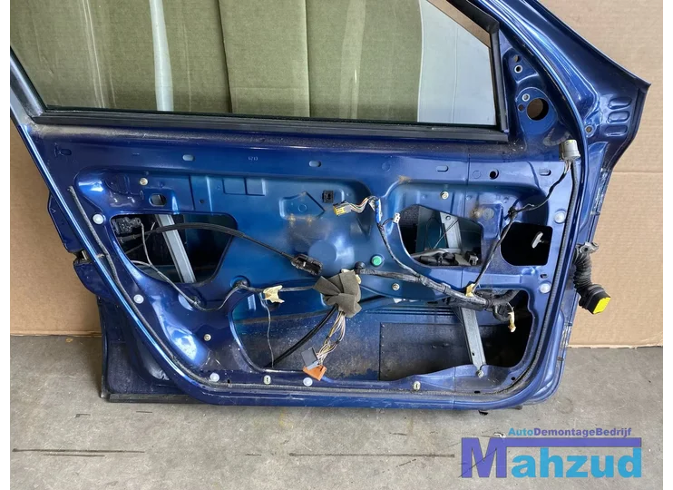 renault-laguna-2-blauw-links-voor-deur-portier-20012007