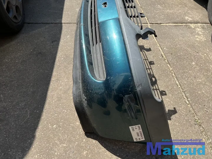 opel-corsa-c-groen-z283-voorbumper-19941999 — foto 2