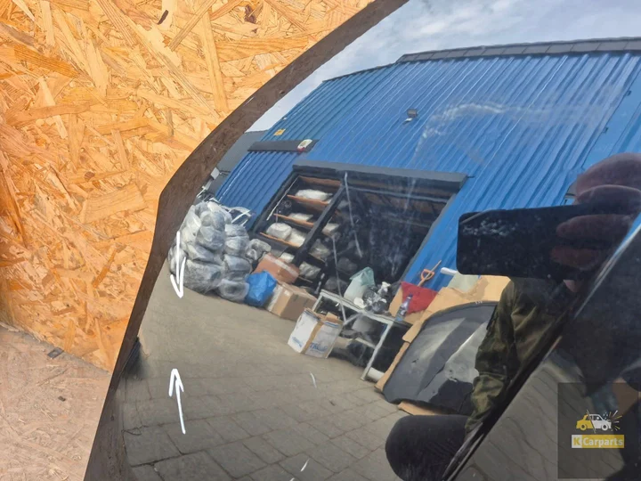 toyota-yaris-cross-motorkap — foto 4