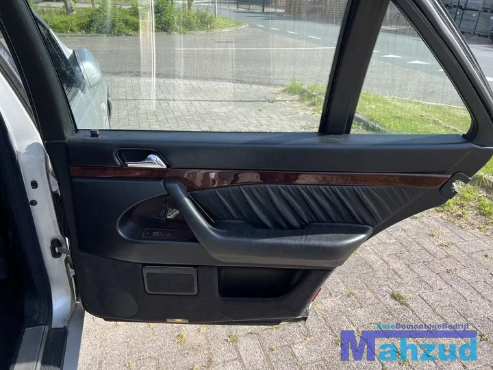 mercedes-s-klasse-w140-zilver-104990-demontage-onderdelen — foto 13