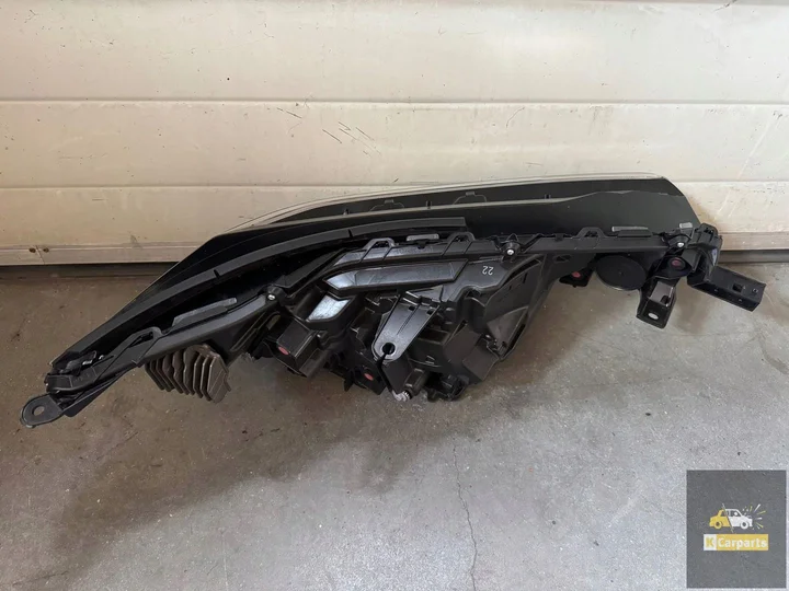 42122-toyota-bz4x-volledige-led-linker-voorlamp — foto 3