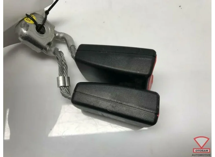 vw golf 5 6 vag seat belt lock rear center 1k0857739m
