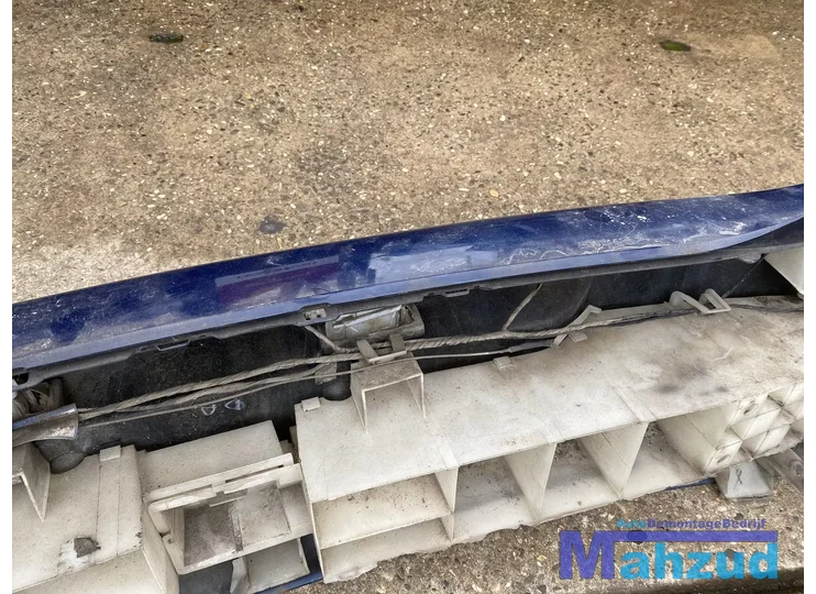 2002-renault-laguna-blauw-achterbumper