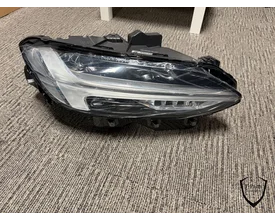 volvo-s90-v90-koplamp-rechts-31446507-lamp