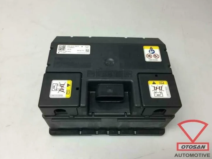 vw-touareg-2017-vag-energie-accumulator-48v-4m0915169e