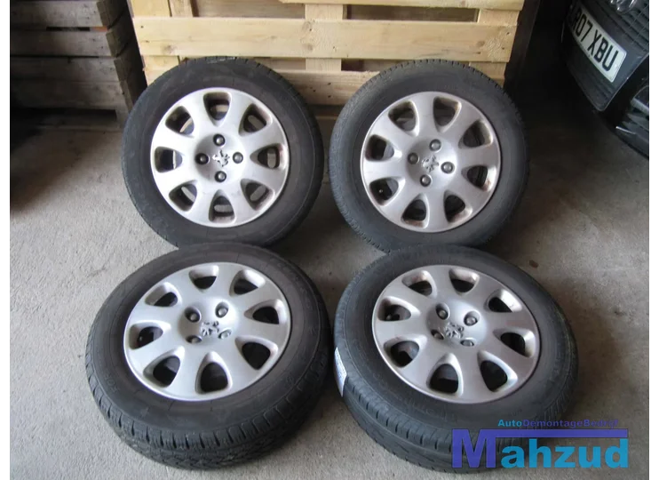 PEUGEOT 307 BANDEN STALEN VELGEN 196 65 15 INCH 4X108