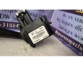 audi-a3-8pa-bj2004-ruitenwisser-schakelaar-1k0953519a — foto 2