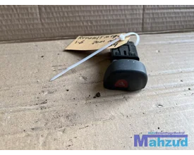 renault-megane-1-alarmlicht-gevarenlicht-schakelaar-1999-2003