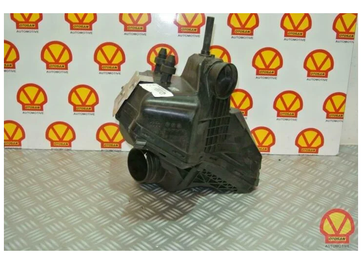 audi a4 8k luchtfilterhuis 8k0133835af