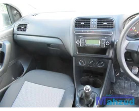 volkswagen-polo-6r-interieur-5-deurs-zwart-grijs-2009-2015