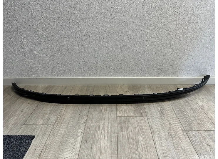 Audi e-Tron rear bumper molding 4KE807833