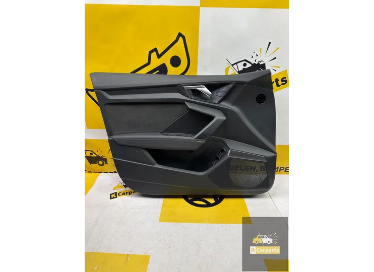 Audi A3 8Y RS3 Türverkleidung vorne links 8Y0_868_017