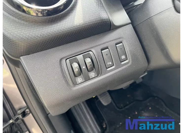 renault-clio-4-dashboard-delen-radio-teller-schakelaar-20122019