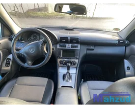 mercedes-cklasse-w203-s203-dashboardkast-handschoenenkast-20012007 — foto 2