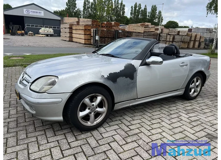 MERCEDES SLK R170 744 Zilver links zijskirt  1996-2004