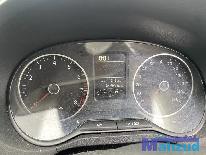2010-vw-polo-6r-14-dsg-cgg-cggb-mlg-la7w-demontage-onderdelen — foto 28