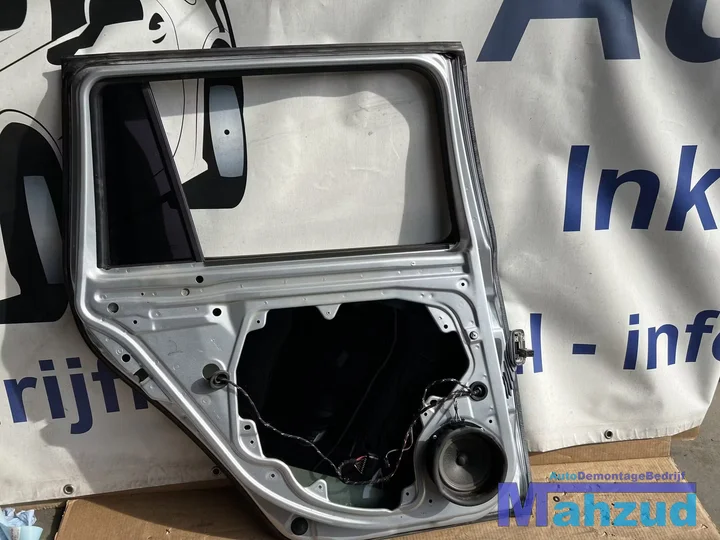 skoda-octavia-combi-grijs-la7w-links-achter-deur-portier — foto 5