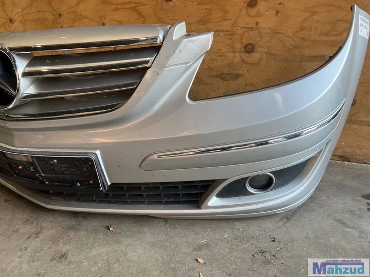 mercedes-b-klasse-w245-zilver-761-voorbumper-20052011 — foto 4