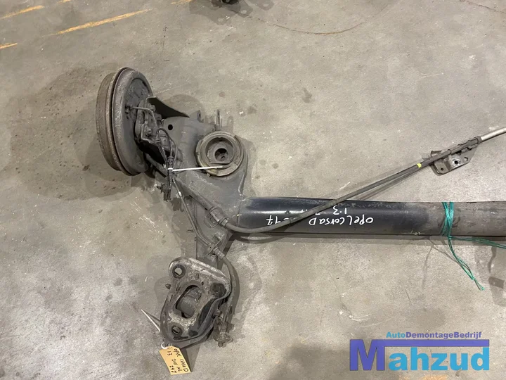 2011-opel-corsa-d-achteras-compleet-20062014 — foto 3