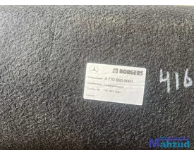 mercedes-slk-r170-kofferruimte-bekleding-a1706930091 — foto 2