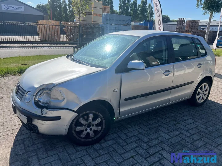 vw-polo-9n-12-azq-zilver-la7w-demontage-onderdelen — foto 3