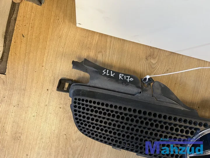 mercedes-slk-r170-grille-19962004-stukjes-afgebroken — foto 3