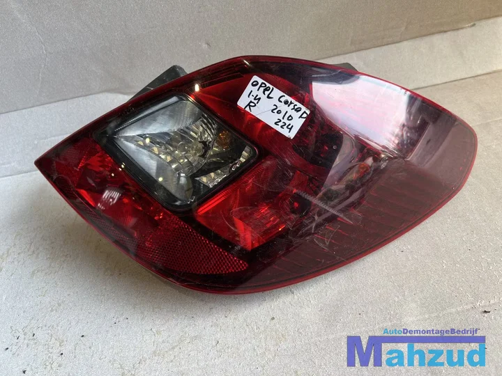 opel-corsa-d-5-deurs-rechts-achter-licht-20062014 — foto 2