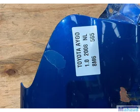 toyota-aygo-8m6-blauw-voorscherm-linksvoor-20052014 — foto 3