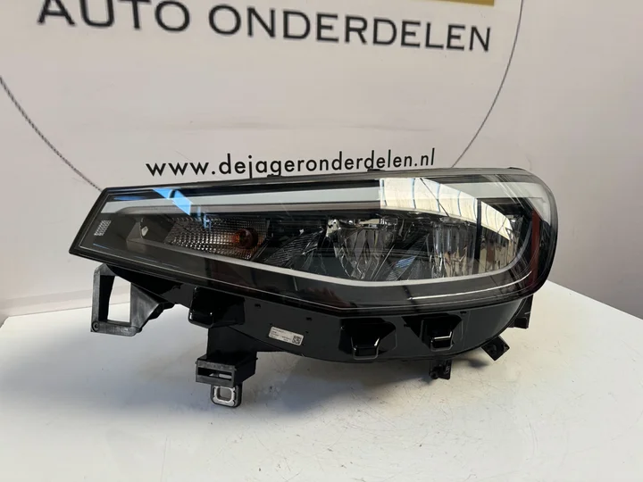 vw-id4-id4-id-4-led-koplamp-links-11b941005b-2020 — foto 3