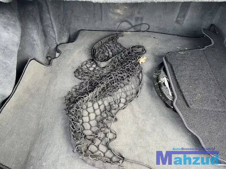 2000-mercedes-s-klasse-w220-s-55-amg-113986-zilver-744-onderdelen — foto 20