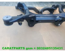 7p0500041-q7-achteras-touareg-subframe-cayenne-92a — foto 14