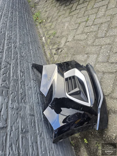 audi-q3-83a-19-voorbumper-bumper-hoek-rechts-83a807438-origineel — foto 2