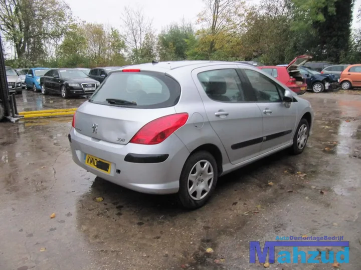 2010-peugeot-308-16-16v-vti-demontage-sloop-229 — foto 6