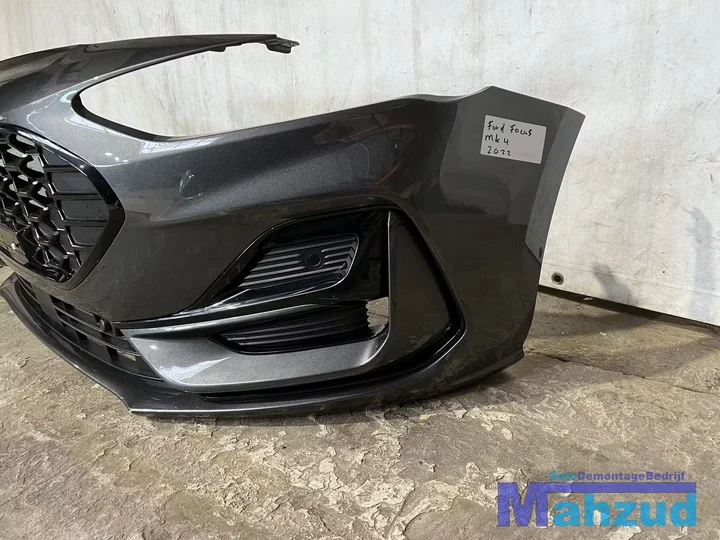 ford-focus-4-mk4-st-line-grijs-voorbumper-2022 — foto 3