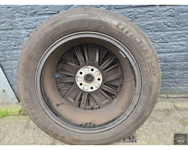 skoda-karoq-facelift-24-17-inch-velg-band-57a601025-origineel — foto 8