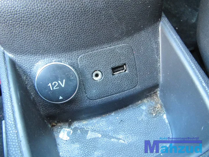 2014-ford-fiesta-6-12-125-benzine-demontage-sloop-181 — foto 17