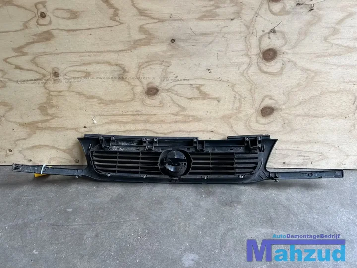 opel-astra-f-groen-grille-19911999 — foto 3